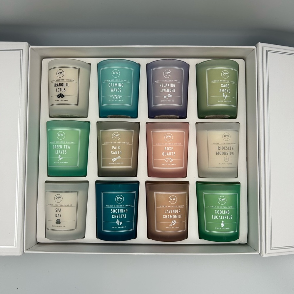 *New* DW Home Spa Day 12 Relaxing & Fragrant Scented Candles (Hand Poured Wax) - Picture 5 of 16